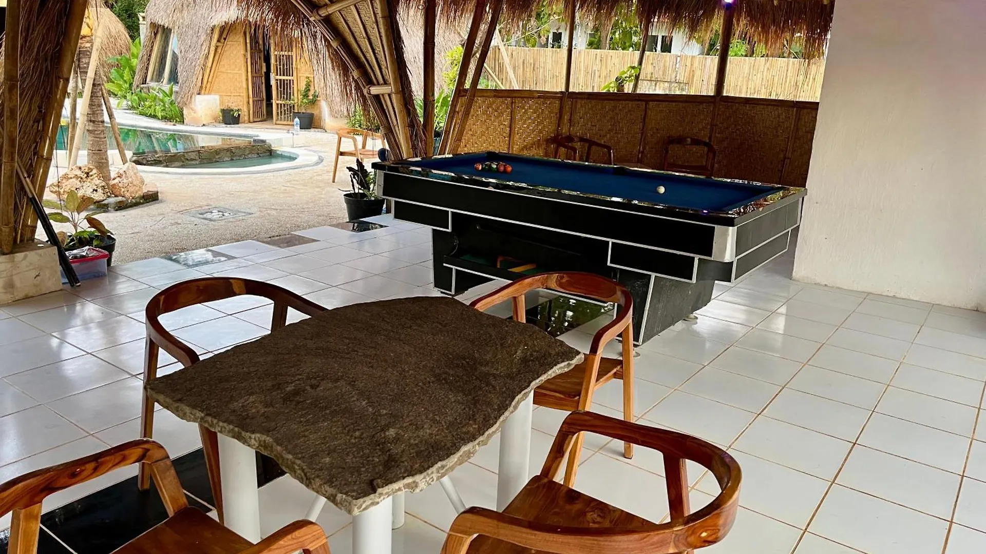 Nimo Bamboo Hotel Jimbaran  0*, Jimbaran (Bali) Indonesia
